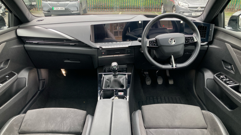 Vauxhall Astra 1.2 Turbo 130 Ultimate 5dr Petrol Estate